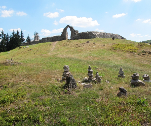 Die St.-Nikolaus-Kirche, Krudum