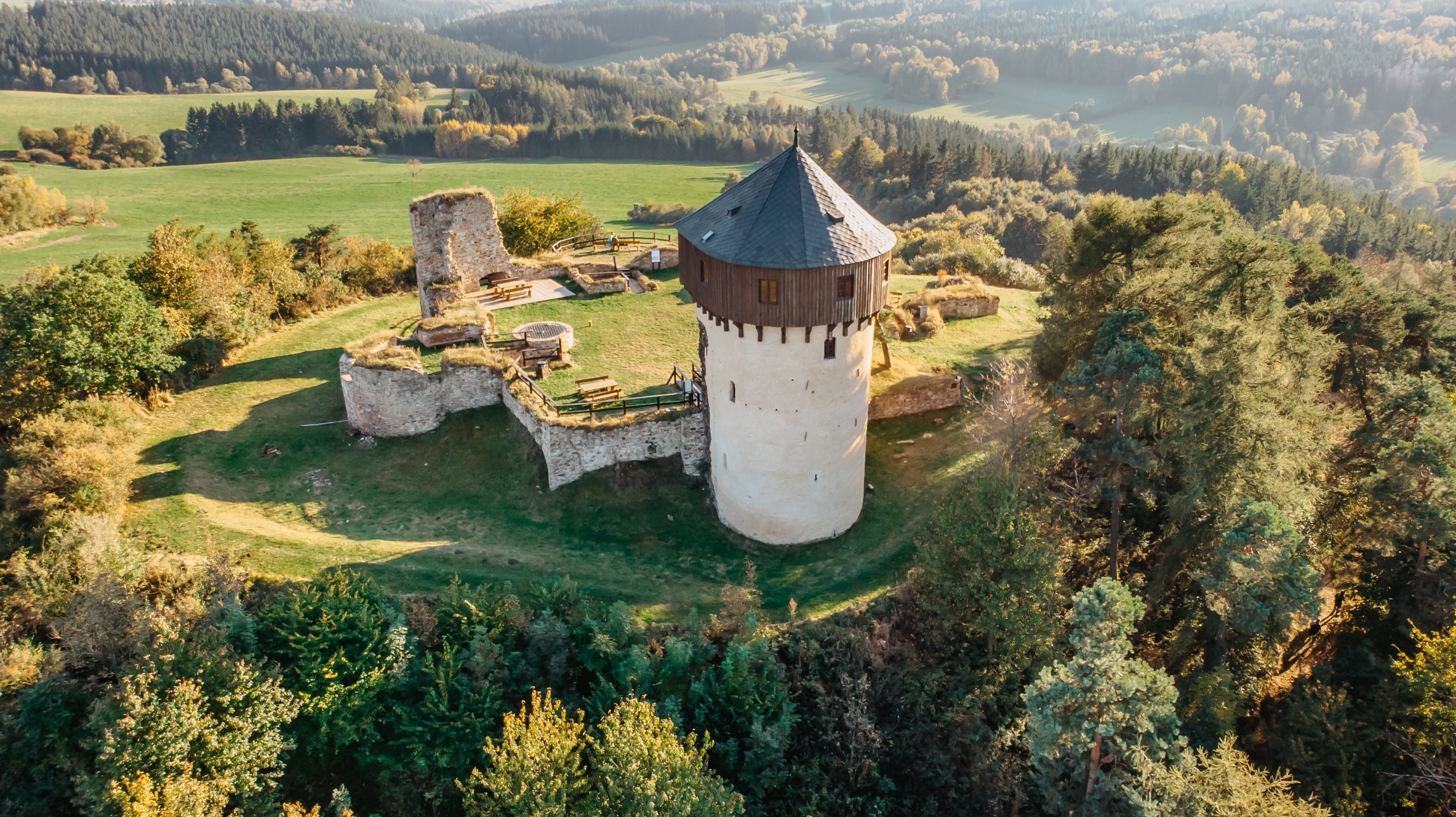 Hartenštejn castle